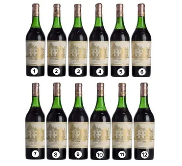 1982 Ch&acirc;teau Haut-Brion, Premier Grand Cru Class&eacute; Pessac-L&eacute;ognan (Case 8)
